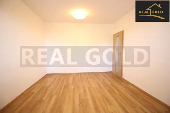 Pronájem bytu 2+1, Třebíč, Obránců míru, 54 m2