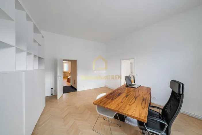 Prodej bytu 3+1, Ostrava, Nádražní, 113 m2