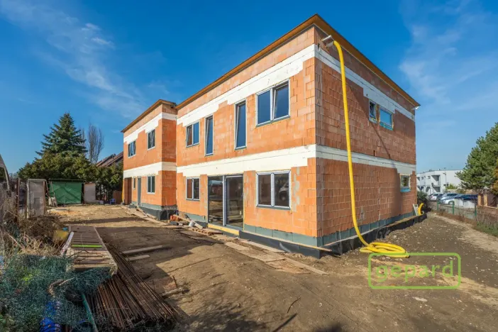 Prodej rodinného domu, Praha - Vinoř, 195 m2