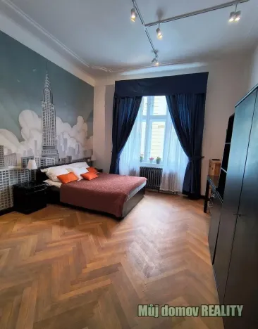 Pronájem bytu 1+kk, Praha - Nové Město, Hálkova, 31 m2