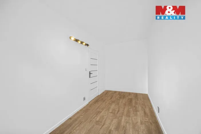 Pronájem bytu 3+1, Hradec Králové - Slezské Předměstí, Severní, 62 m2