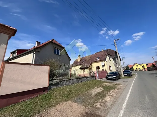 Prodej rodinného domu, Šťáhlavy, 300 m2