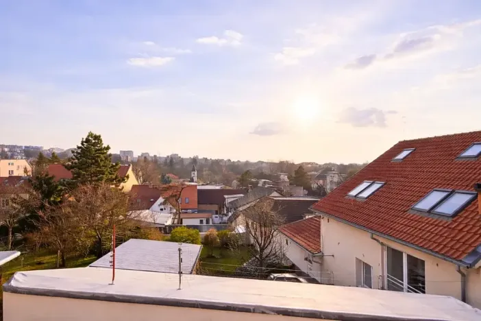 Pronájem bytu 2+kk, Praha - Záběhlice, Ke skalkám, 36 m2