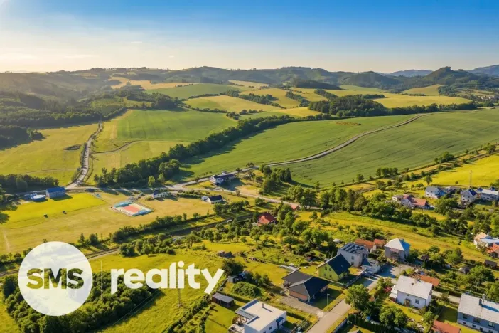 Prodej pozemku pro bydlení, Police, 2025 m2