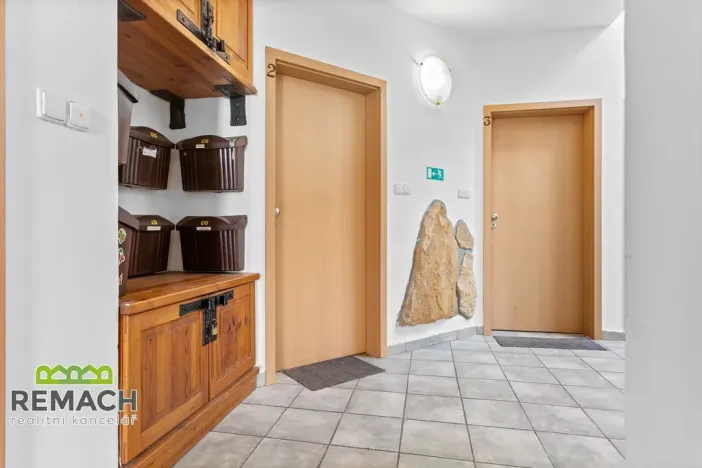 Pronájem bytu 1+kk, Náchod - Lipí, 27 m2