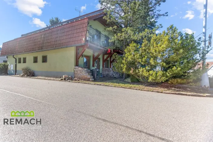 Pronájem bytu 1+kk, Náchod - Lipí, 27 m2