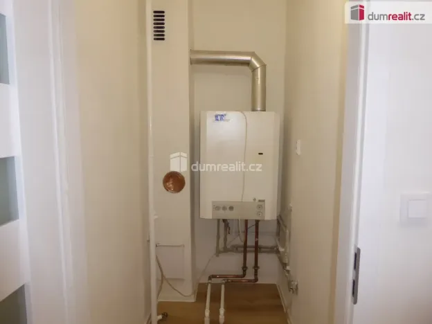 Prodej bytu 3+1, Liberec - Liberec VI-Rochlice, Na Jezírku, 70 m2