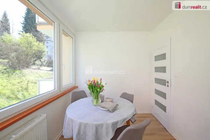 Prodej bytu 3+1, Liberec - Liberec VI-Rochlice, Na Jezírku, 70 m2