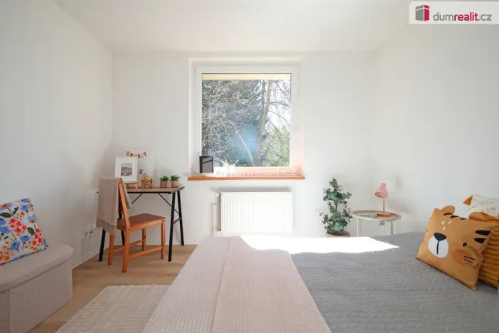 Prodej bytu 3+1, Liberec - Liberec VI-Rochlice, Na Jezírku, 70 m2