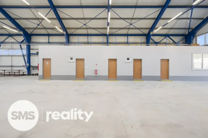 Pronájem skladu, Valašské Meziříčí - Bynina, 767 m2