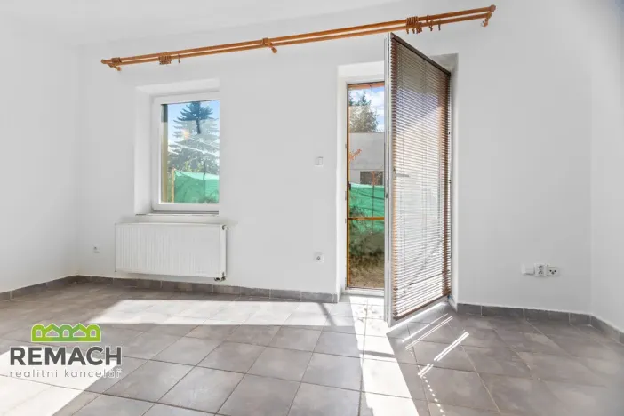 Pronájem bytu 2+kk, Náchod - Lipí, 52 m2