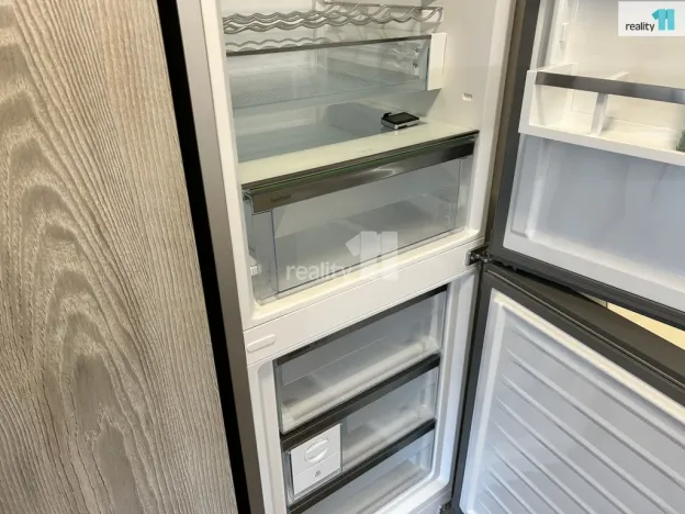 Pronájem bytu 3+kk, Praha - Hostivař, Hornoměcholupská, 68 m2