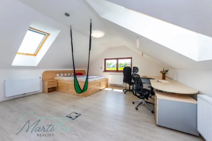 Prodej rodinného domu, Hostivice, Liliová, 392 m2