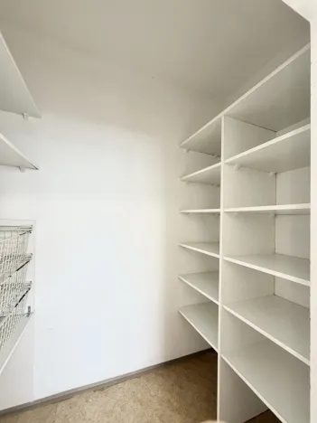 Pronájem bytu 2+kk, Liberec - Liberec VII-Horní Růžodol, Jeronýmova, 64 m2