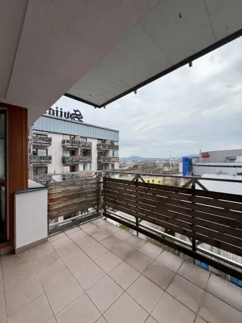 Pronájem bytu 2+kk, Liberec - Liberec VII-Horní Růžodol, Jeronýmova, 64 m2