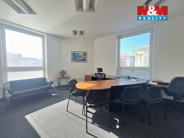 Prodej kanceláře, Ostrava - Moravská Ostrava, Janáčkova, 1100 m2