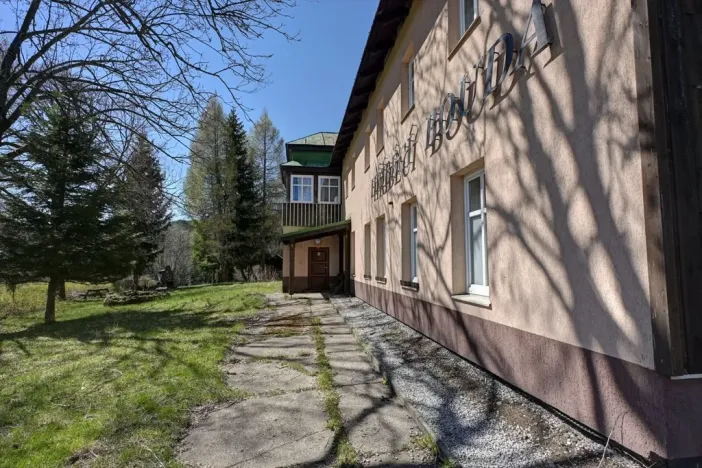 Prodej chalupy, Strážné, 793 m2