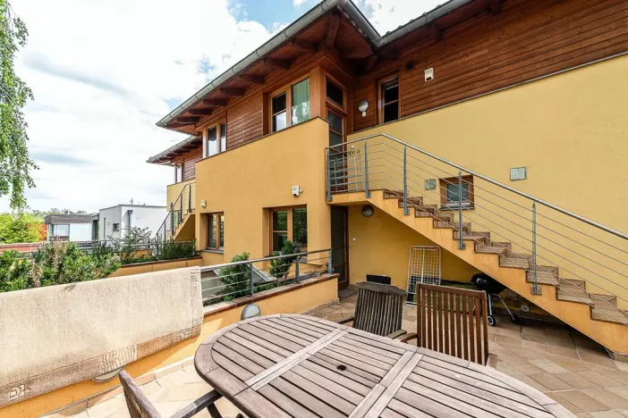 Pronájem bytu 3+kk, Praha - Jinonice, U dětského hřiště, 98 m2
