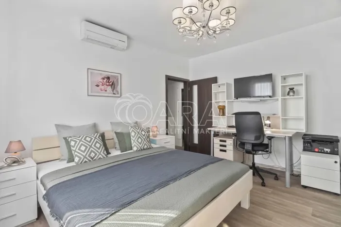 Prodej bytu 2+kk, Praha - Letňany, Tupolevova, 70 m2