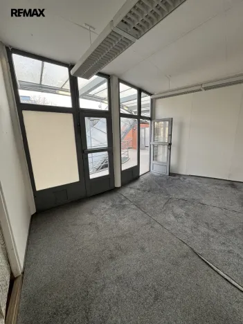 Pronájem obchodního prostoru, Zlín, třída Tomáše Bati, 20 m2