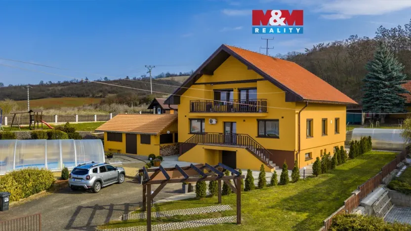 Prodej rodinného domu, Očihov, 280 m2
