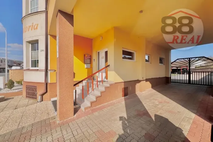 Pronájem restaurace, Klášterec nad Ohří, Ciboušovská, 156 m2