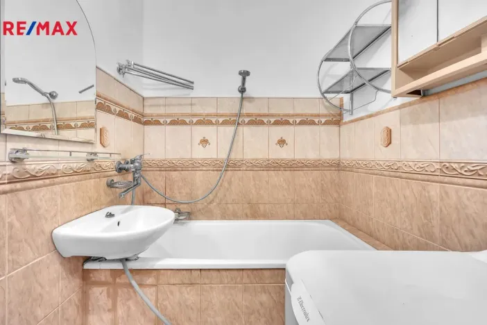 Prodej bytu 3+1, Hradec Králové, Smetanovo nábřeží, 66 m2