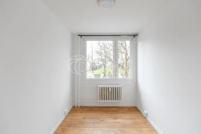 Pronájem bytu 2+kk, Praha - Bohnice, Radomská, 44 m2