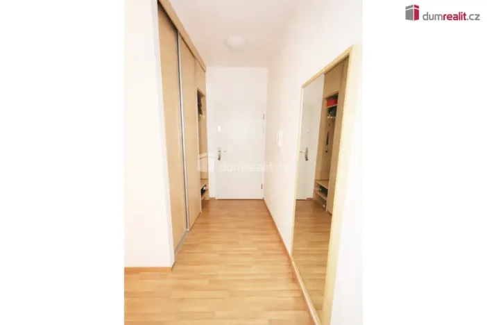 Pronájem bytu 3+kk, Praha - Modřany, Štolcova, 72 m2