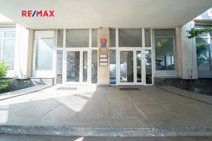 Prodej bytu 1+kk, Praha - Strašnice, Černokostelecká, 26 m2