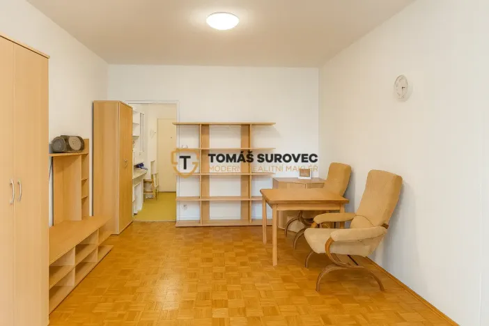 Pronájem bytu 1+kk, Zlín, Družstevní, 37 m2