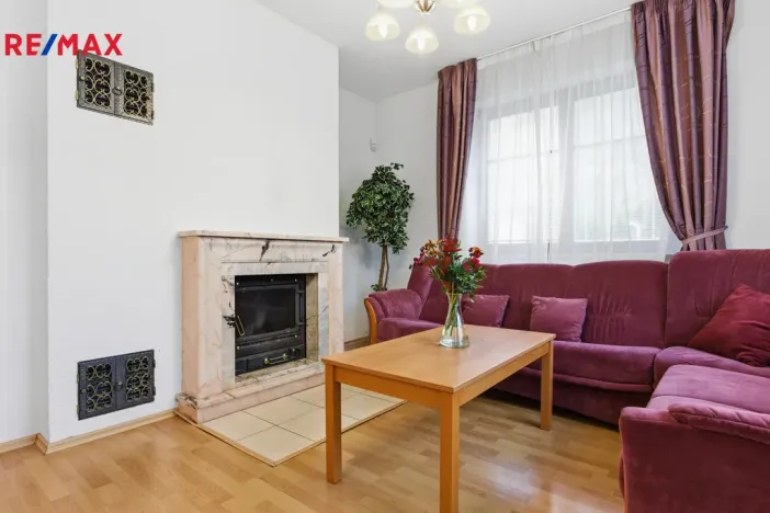 Prodej rodinného domu, Karlovy Vary, Slovenská, 137 m2