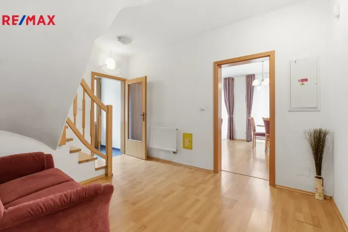 Prodej rodinného domu, Karlovy Vary, Slovenská, 137 m2