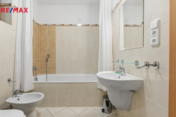 Prodej rodinného domu, Karlovy Vary, Slovenská, 137 m2