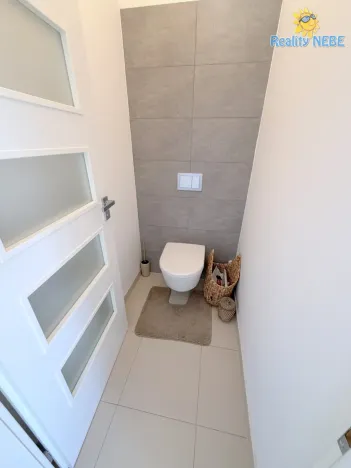 Pronájem rodinného domu, Horoměřice, Karla IV., 94 m2