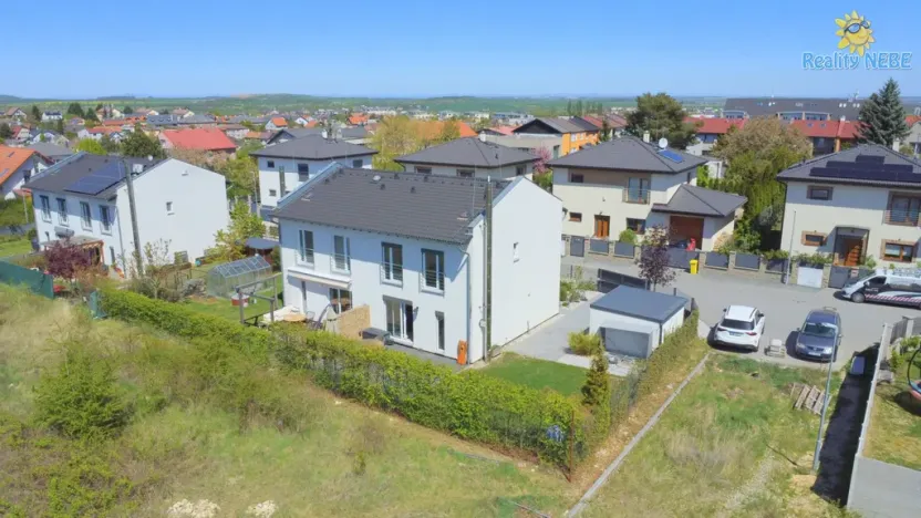 Pronájem rodinného domu, Horoměřice, Karla IV., 100 m2