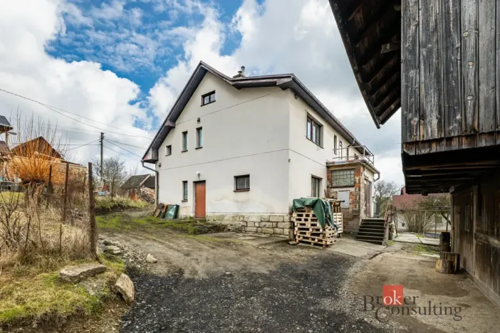 Prodej rodinného domu, Železný Brod - Hrubá Horka, 232 m2