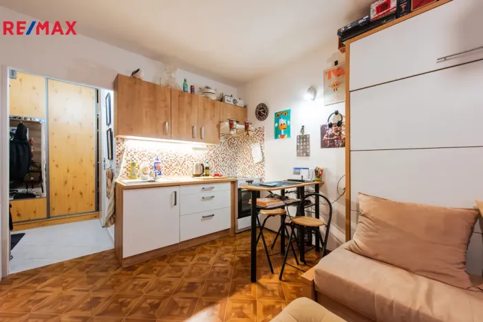 Prodej bytu 1+kk, Brno - Židenice, Velkopavlovická, 25 m2