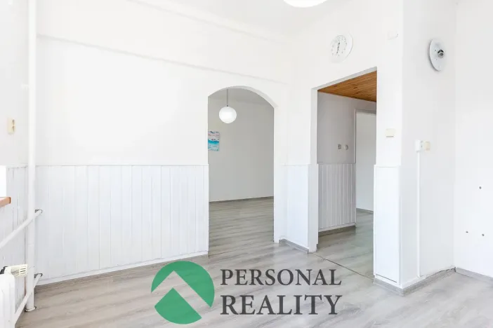 Pronájem bytu 3+1, Pardubice, Benešovo náměstí, 83 m2