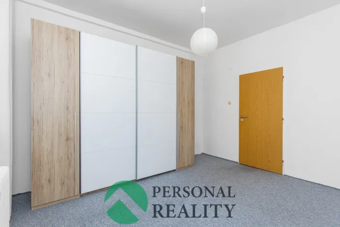 Pronájem bytu 3+1, Pardubice, Benešovo náměstí, 83 m2