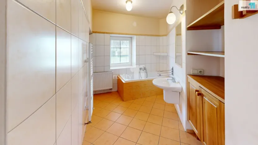 Prodej rodinného domu, Křelovice, 178 m2