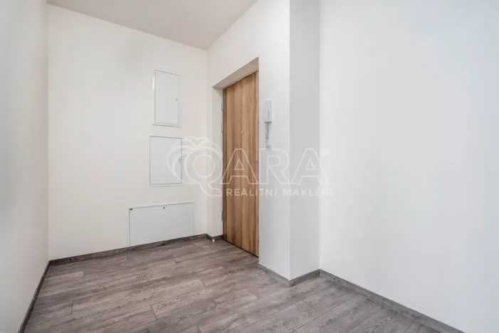 Prodej bytu 2+kk, Praha - Hlubočepy, Ke Smíchovu, 47 m2