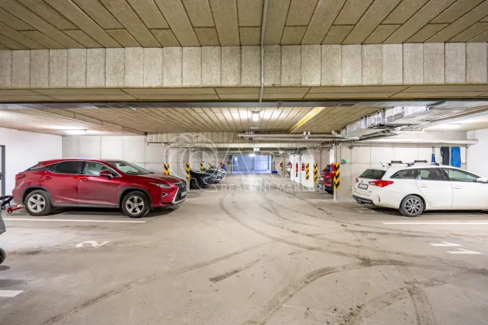 Prodej bytu 2+kk, Praha - Hlubočepy, Ke Smíchovu, 47 m2