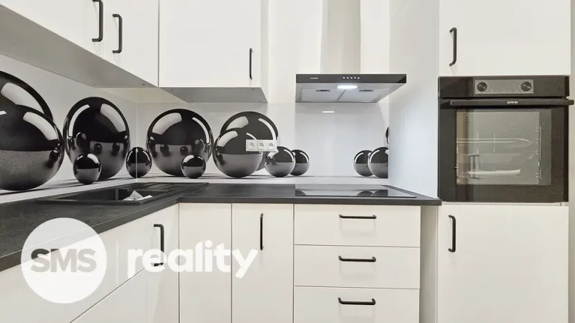 Pronájem bytu 3+1, Opava - Město, Nákladní, 81 m2