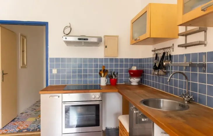 Pronájem bytu 1+kk, Praha - Žižkov, Biskupcova, 28 m2