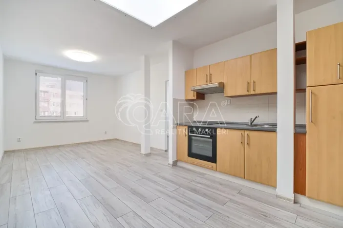 Pronájem bytu 2+kk, Ostrava - Mariánské Hory, Jiřího Trnky, 44 m2