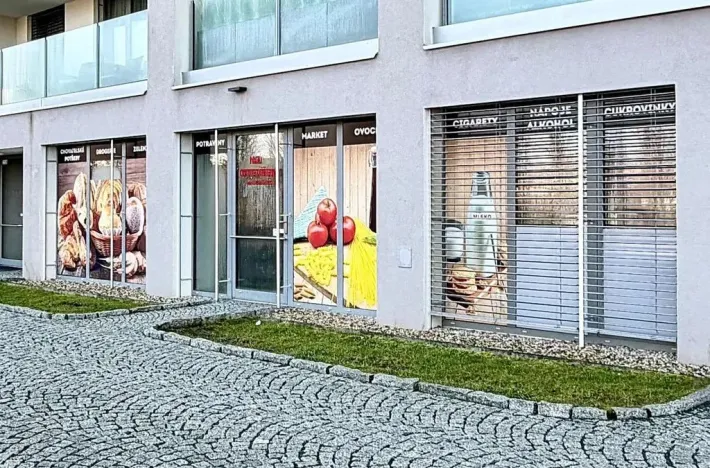 Prodej obchodního prostoru, Praha - Karlín, Za Karlínským přístavem, 73 m2