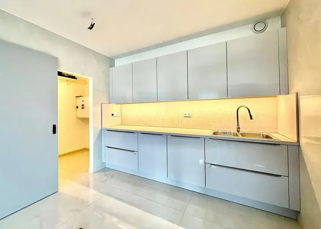 Prodej obchodního prostoru, Praha - Karlín, Za Karlínským přístavem, 73 m2