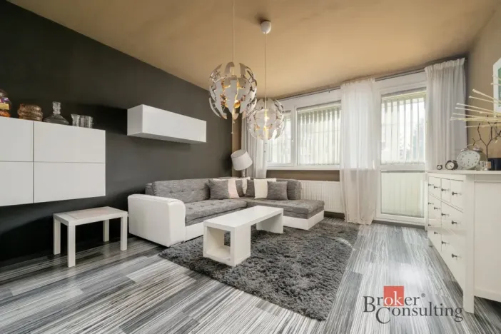 Prodej bytu 3+1, Česká Lípa, Smetanovo nábřeží, 70 m2