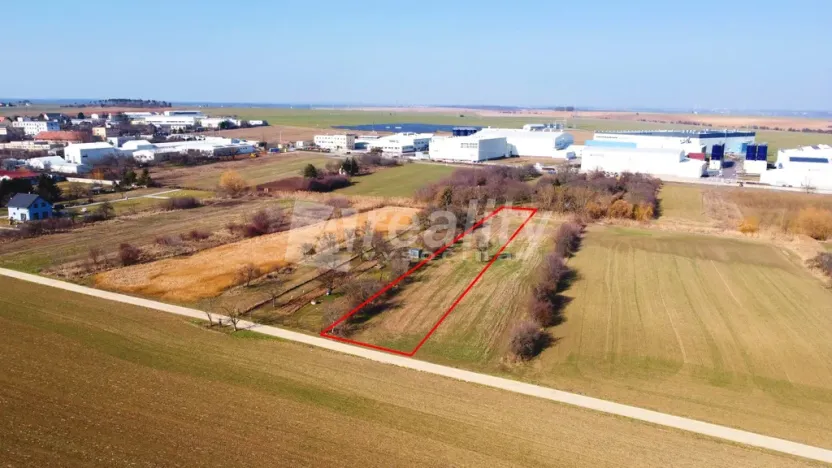 Prodej zahrady, Znojmo - Přímětice, 2719 m2